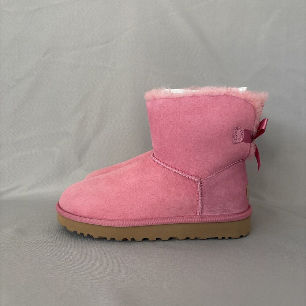Womens UGG Boots Mini Bailey Bow WBRR Pink Sz 7 Suede Coquette Festival Sold Out - Picture 7 of 15